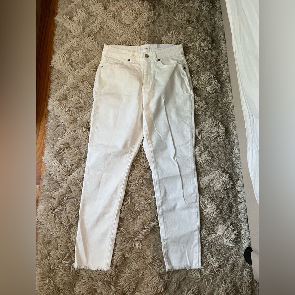 NWT white loft jeans 🤍 skinny, high rise, curvy fit, petite!
